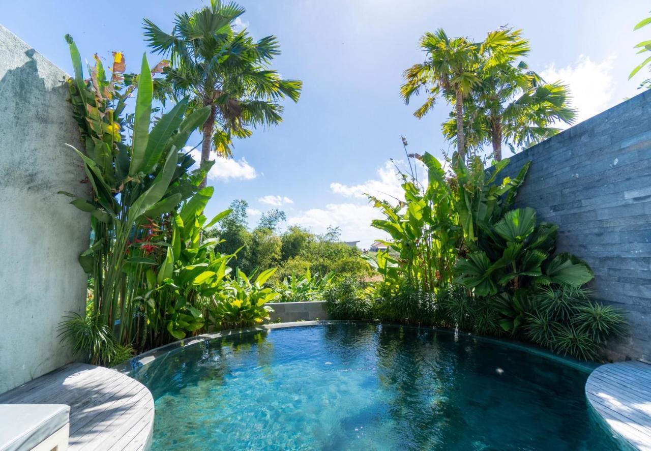 Astera Luxury Resort & Spa Canggu By Ini Vie Hospitality Exterior photo